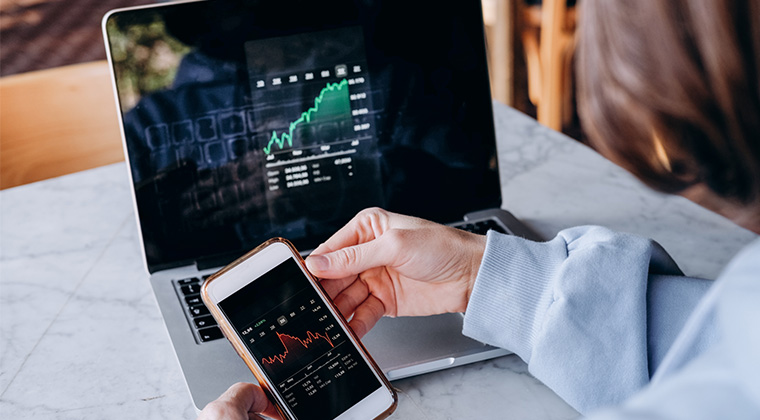 株式・投資信託